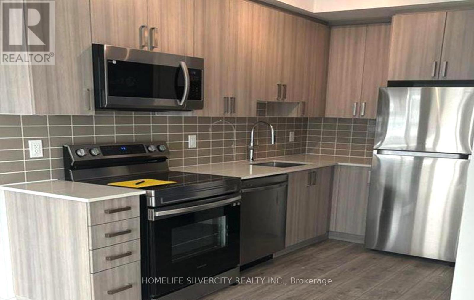 607 - 1455 Celebration Drive, Pickering, Ontario  L1W 3R5 - Photo 6 - E12488928