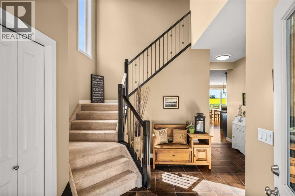 653 West Highland Crescent, Carstairs, Alberta  T0M 0N0 - Photo 8 - A2239470