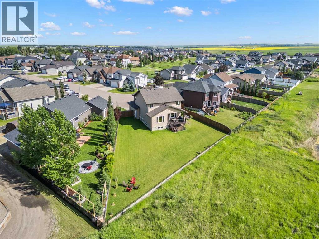 653 West Highland Crescent, Carstairs, Alberta  T0M 0N0 - Photo 5 - A2239470