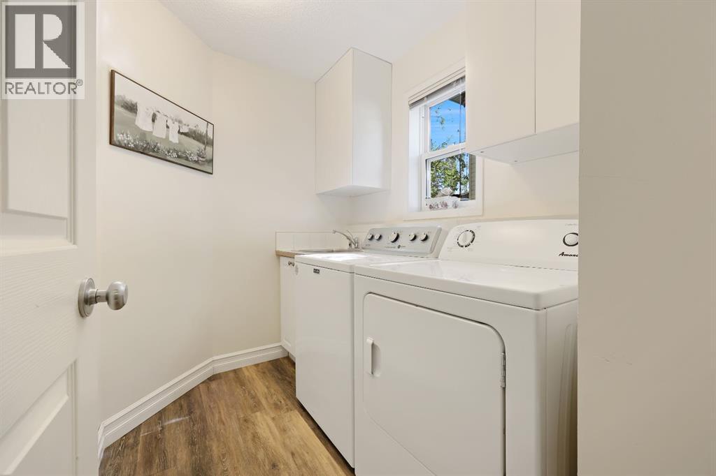 100 Lakeview Cove, Chestermere, Alberta  T1X 1E7 - Photo 21 - A2252642