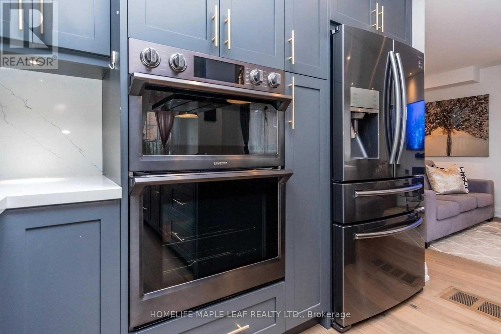 43 Donisi Avenue, Vaughan, Ontario  L4J 6G6 - Photo 18 - N12487842