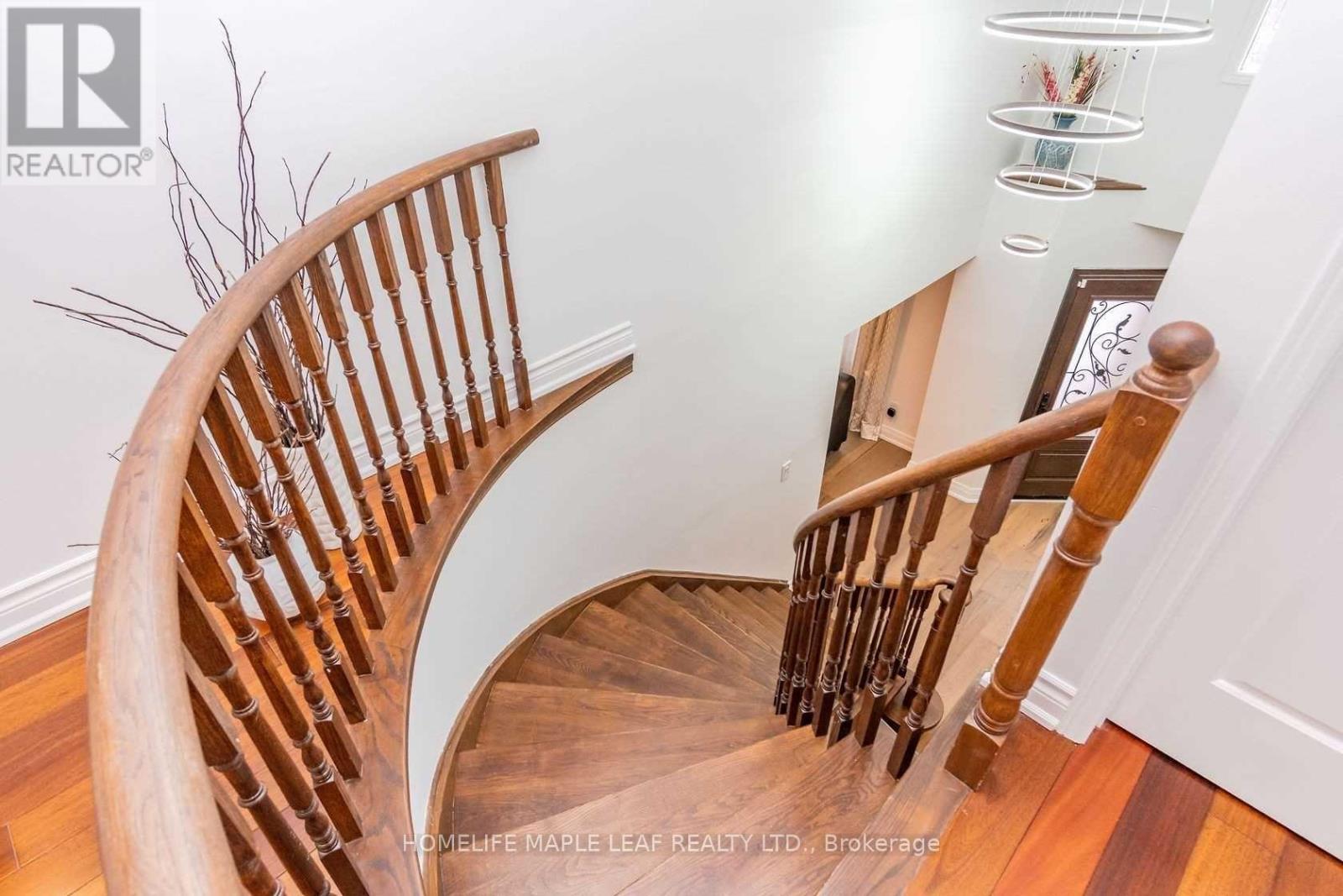 43 Donisi Avenue, Vaughan, Ontario  L4J 6G6 - Photo 23 - N12487842