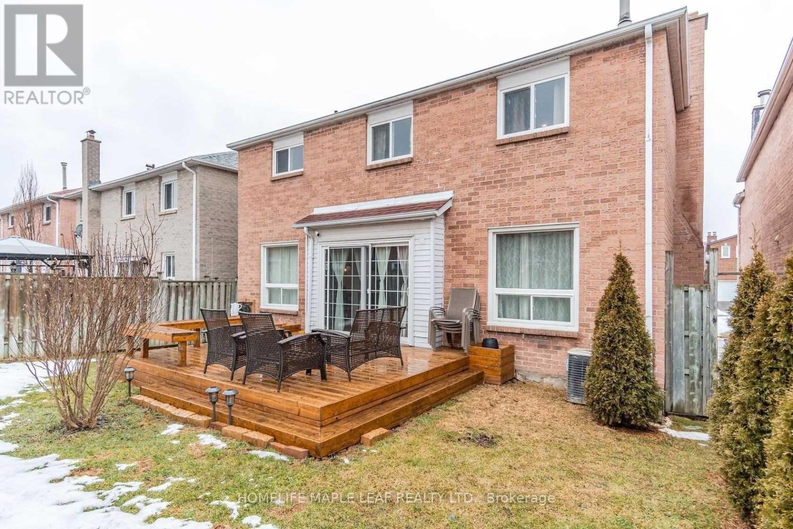 43 Donisi Avenue, Vaughan, Ontario  L4J 6G6 - Photo 35 - N12487842