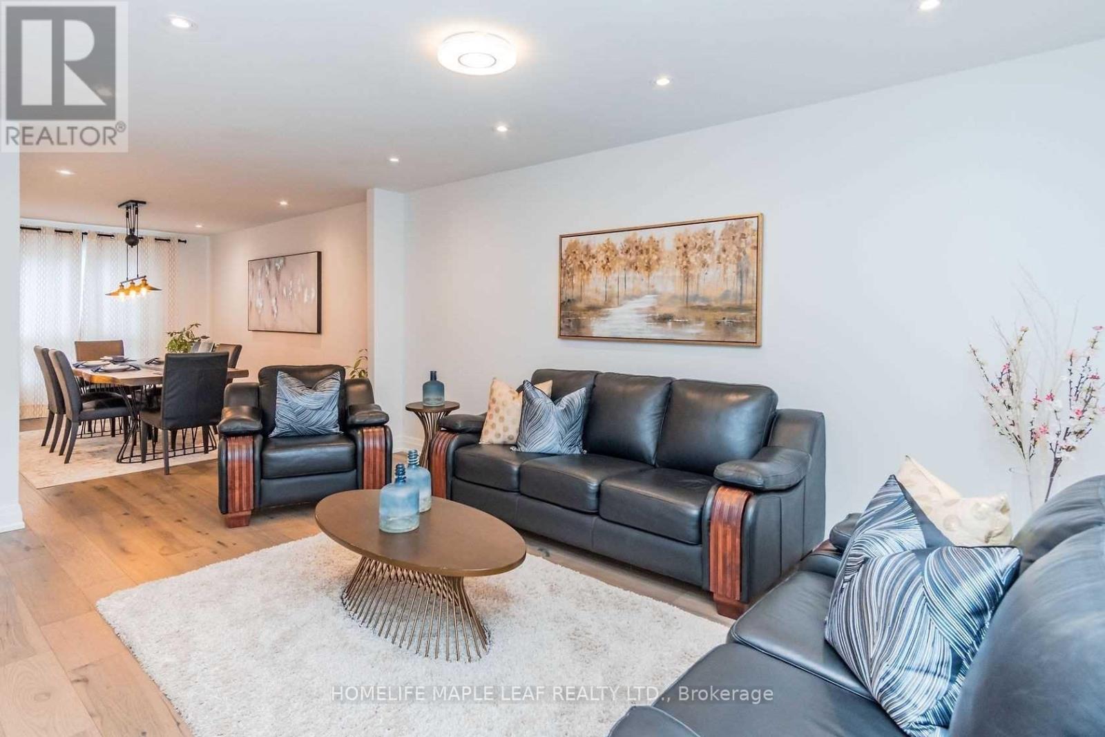 43 Donisi Avenue, Vaughan, Ontario  L4J 6G6 - Photo 6 - N12487842