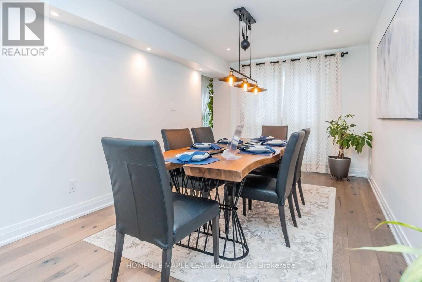 43 Donisi Avenue, Vaughan, Ontario  L4J 6G6 - Photo 8 - N12487842