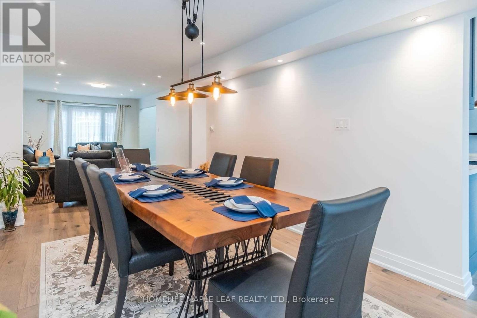 43 Donisi Avenue, Vaughan, Ontario  L4J 6G6 - Photo 9 - N12487842