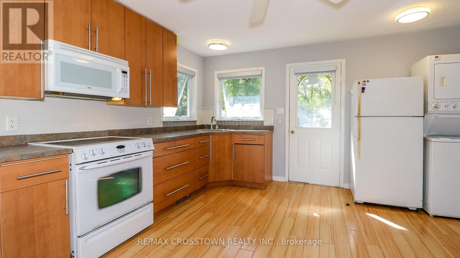 673 Roberts Road, Innisfil, Ontario  L9S 2E3 - Photo 6 - N12487960