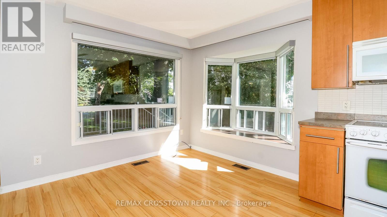 673 Roberts Road, Innisfil, Ontario  L9S 2E3 - Photo 7 - N12487960