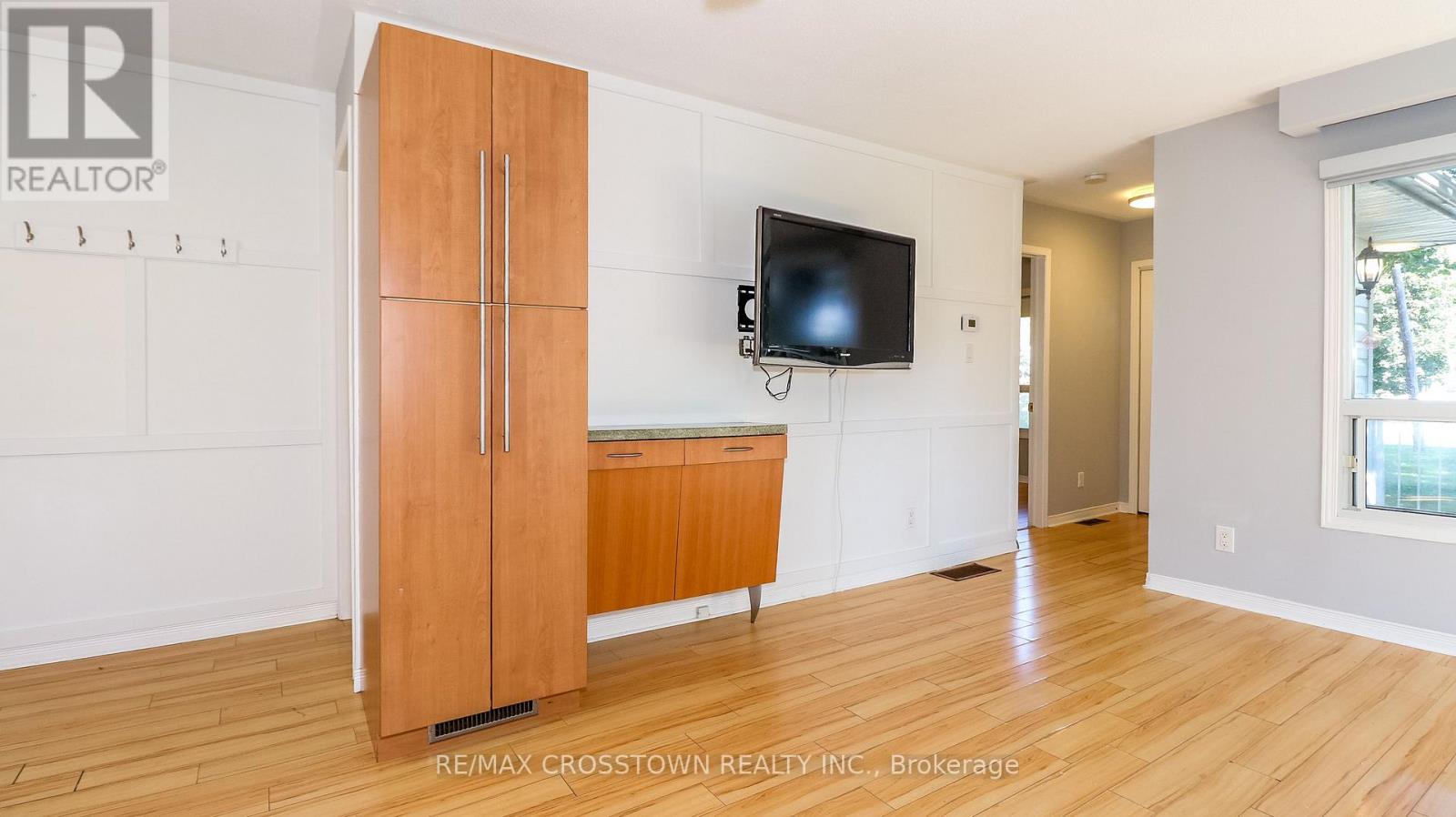 673 Roberts Road, Innisfil, Ontario  L9S 2E3 - Photo 8 - N12487960