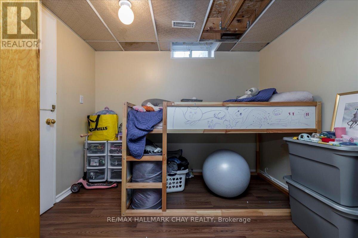 1967 Wilson Street, Innisfil, Ontario  L9S 2A1 - Photo 15 - N12487968