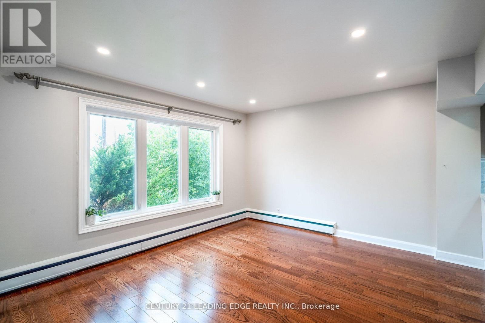 393 Canal Road, Bradford West Gwillimbury, Ontario  L3Z 2A6 - Photo 4 - N12487990