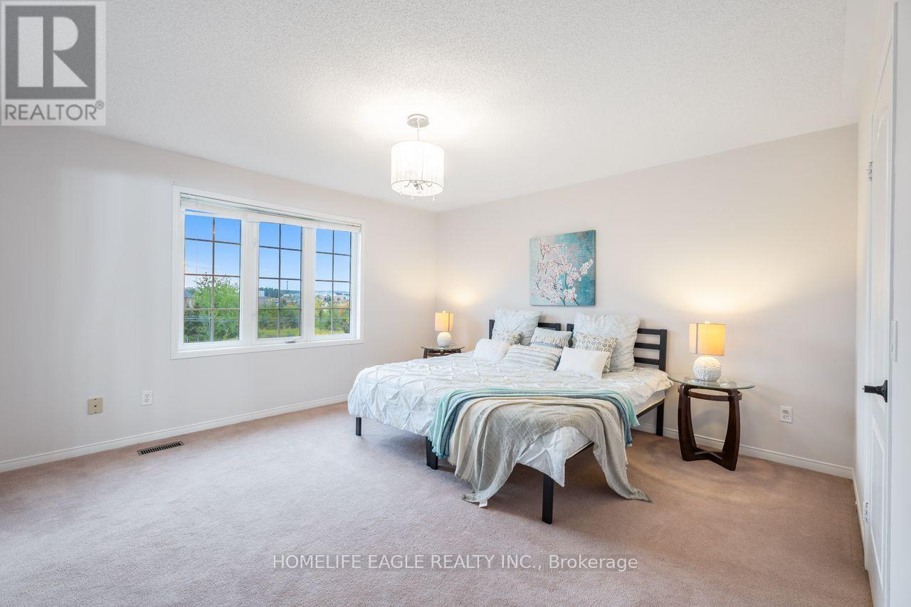 42 Millcliff Circle, Aurora, Ontario  L4G 7N7 - Photo 12 - N12488092