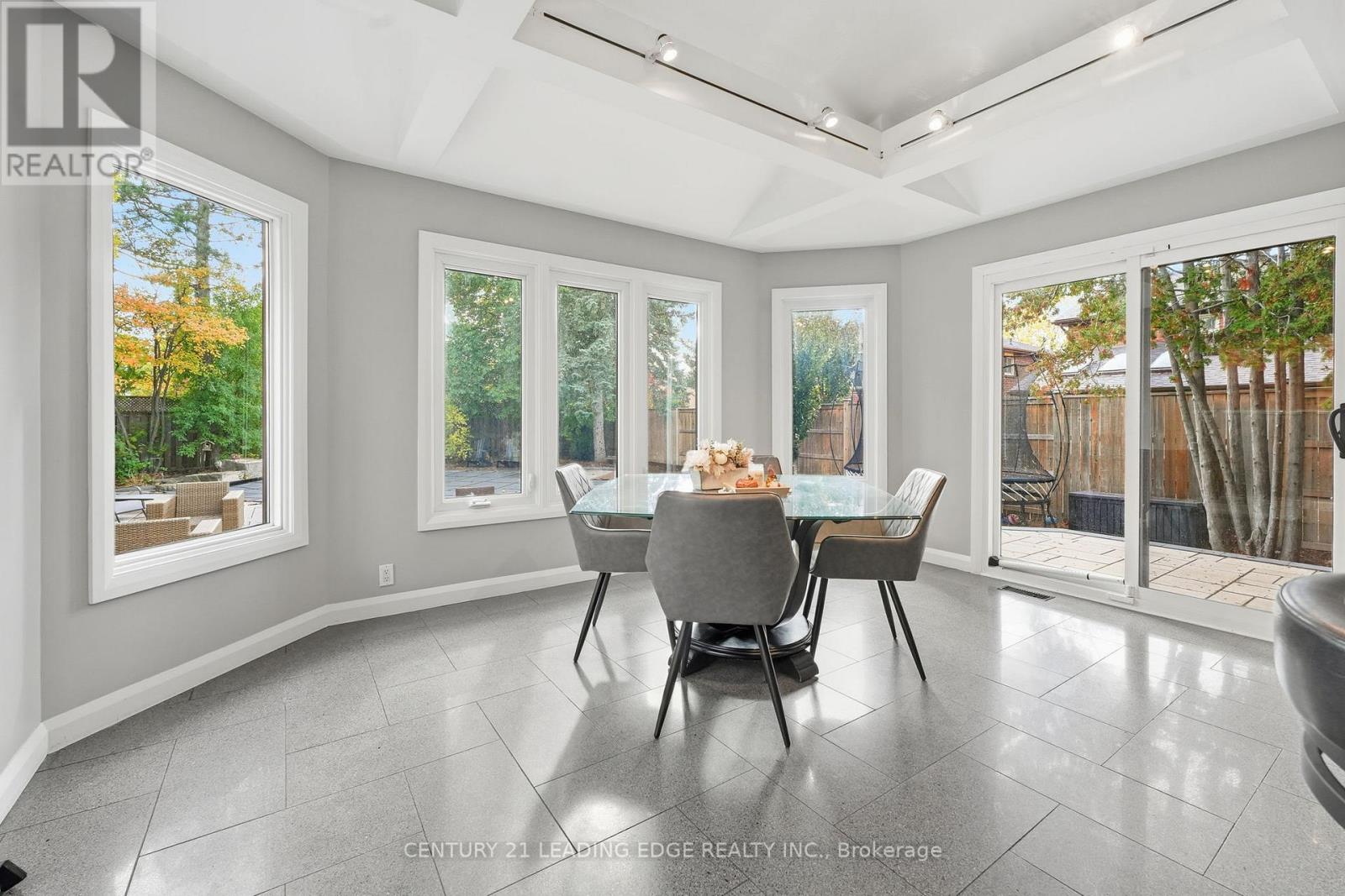 17 Celebrity Place, Markham, Ontario  L3P 7N6 - Photo 11 - N12488138