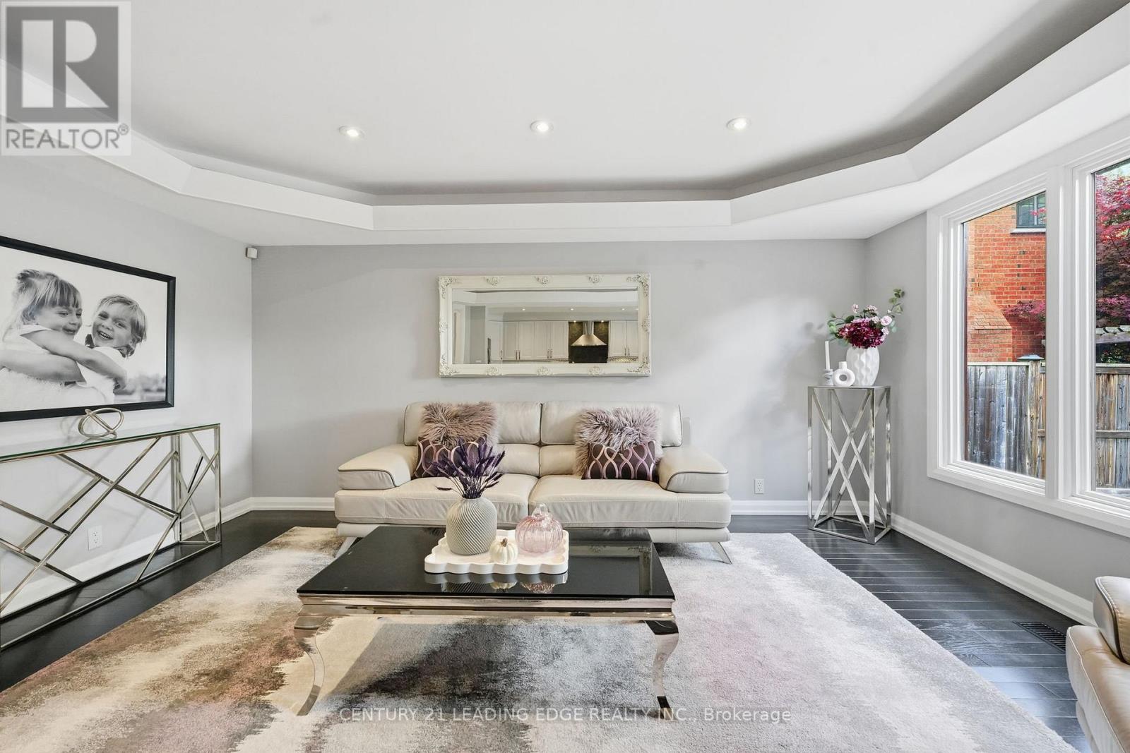 17 Celebrity Place, Markham, Ontario  L3P 7N6 - Photo 13 - N12488138