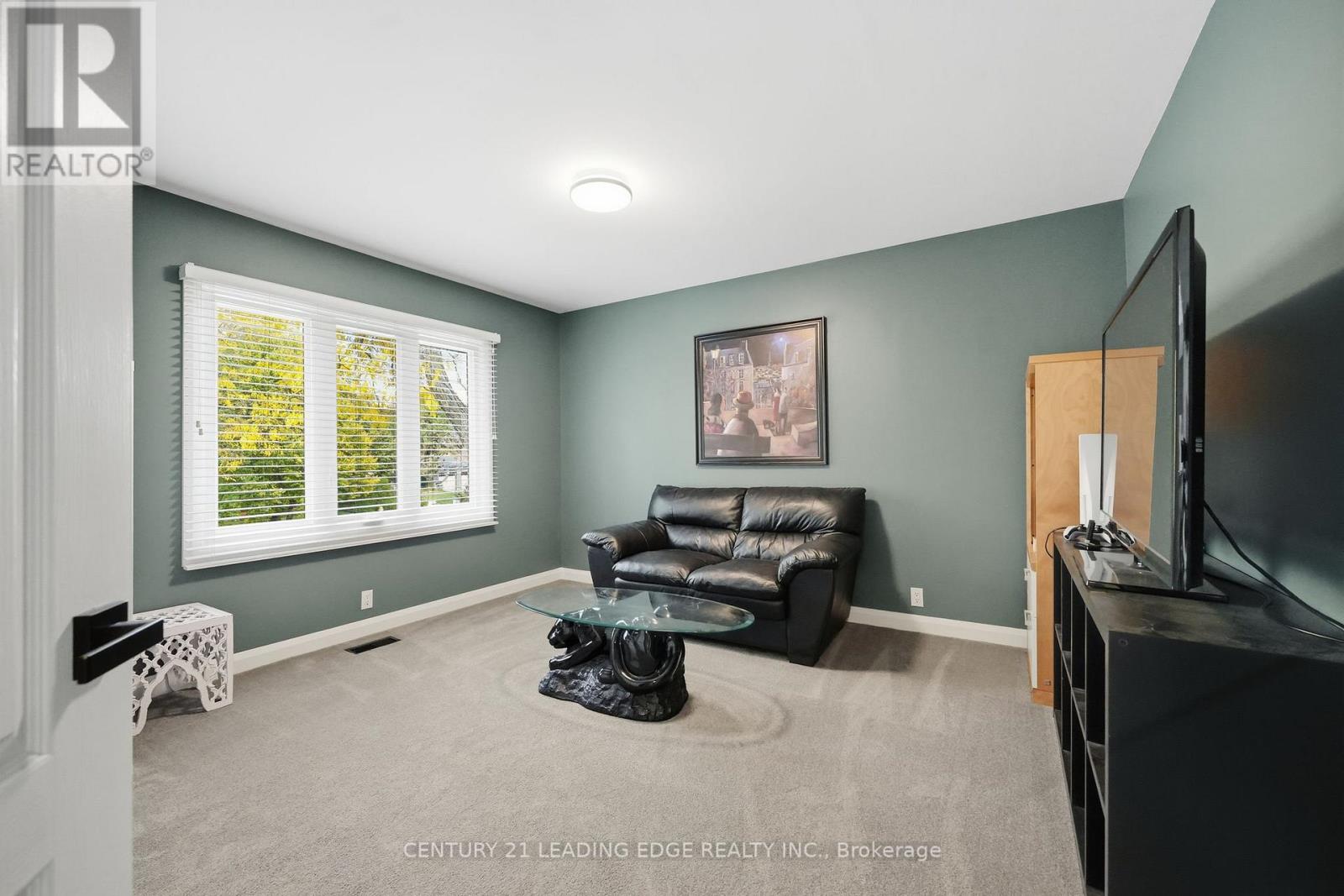 17 Celebrity Place, Markham, Ontario  L3P 7N6 - Photo 29 - N12488138