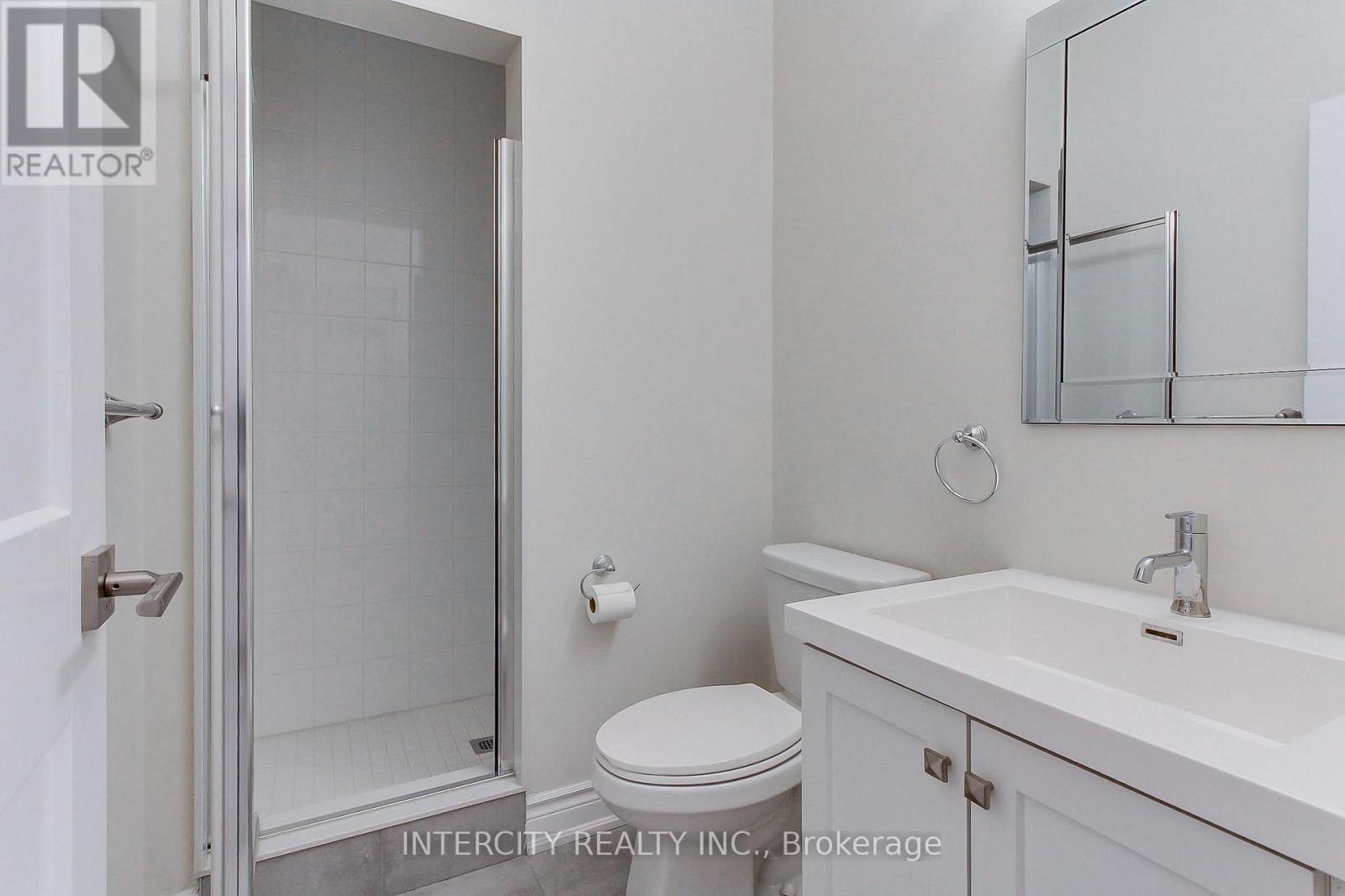 7 Adaskin Avenue, Vaughan, Ontario  L6A 4Z8 - Photo 11 - N12488180