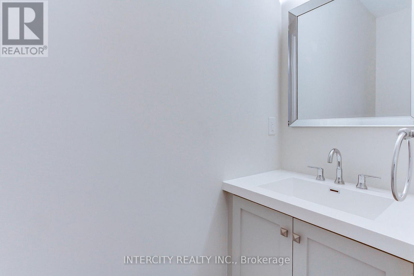 7 Adaskin Avenue, Vaughan, Ontario  L6A 4Z8 - Photo 29 - N12488180