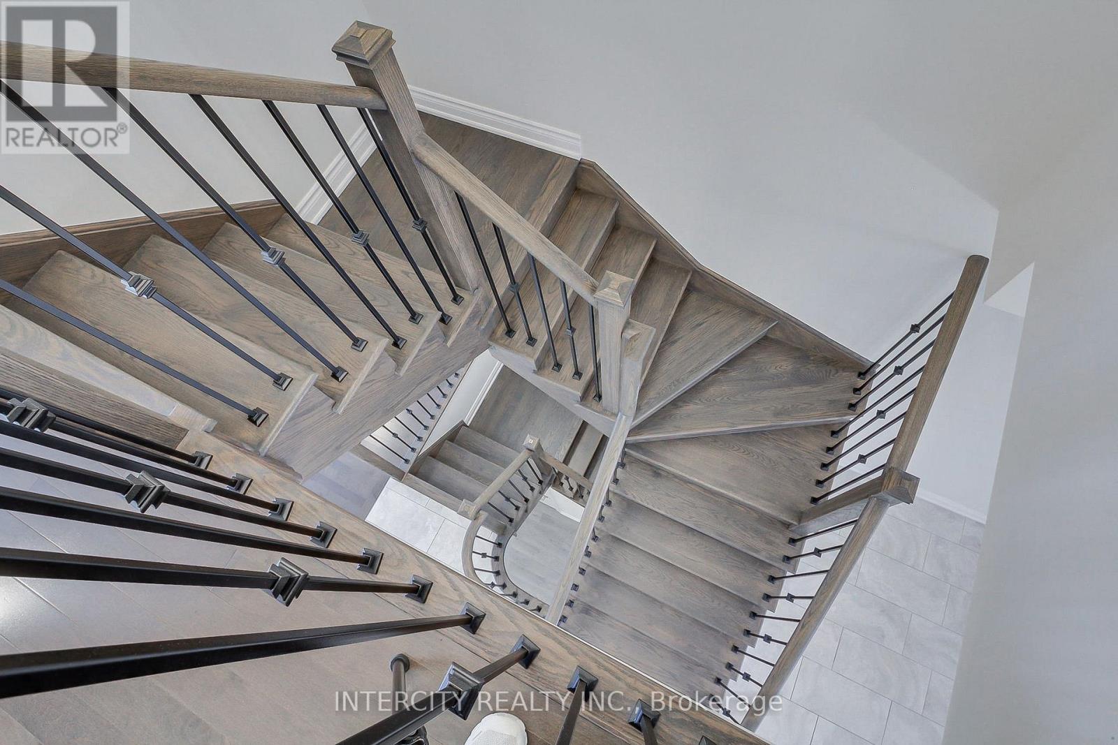 7 Adaskin Avenue, Vaughan, Ontario  L6A 4Z8 - Photo 31 - N12488180