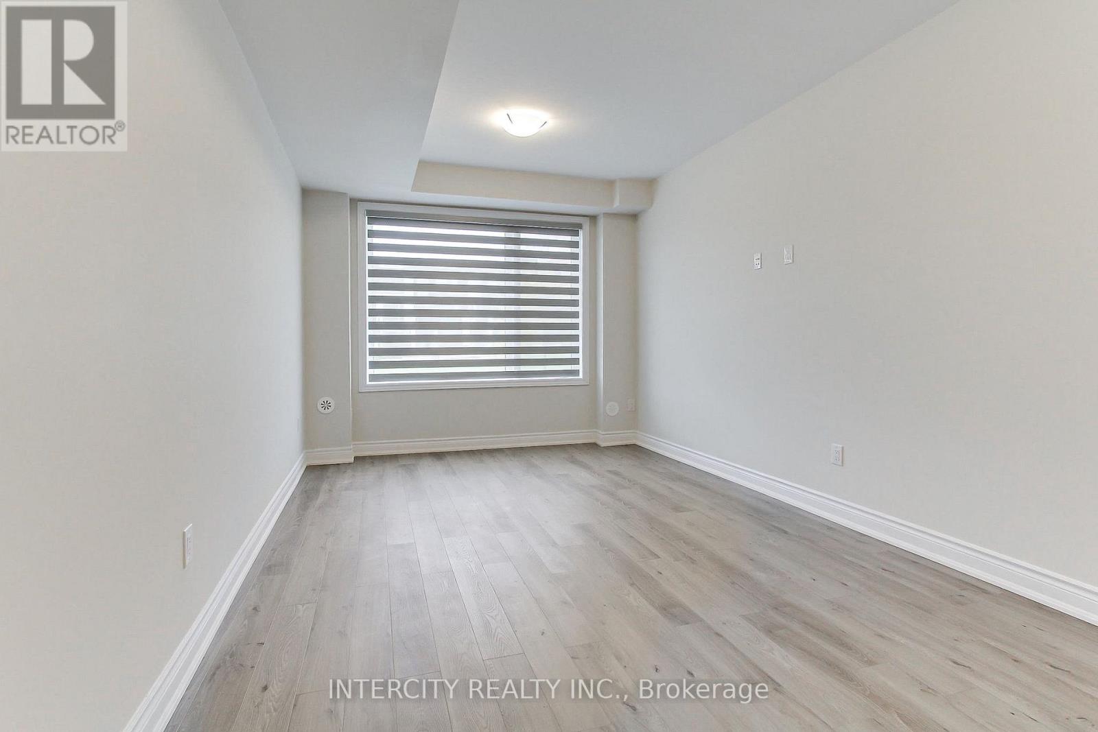 7 Adaskin Avenue, Vaughan, Ontario  L6A 4Z8 - Photo 8 - N12488180