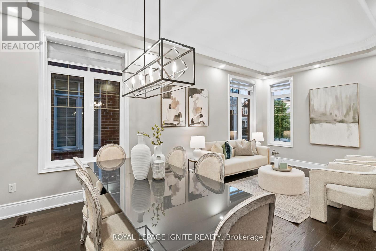 32 Lewis Avenue, Bradford West Gwillimbury (Bradford), Ontario  L3Z 0W9 - Photo 10 - N12488188