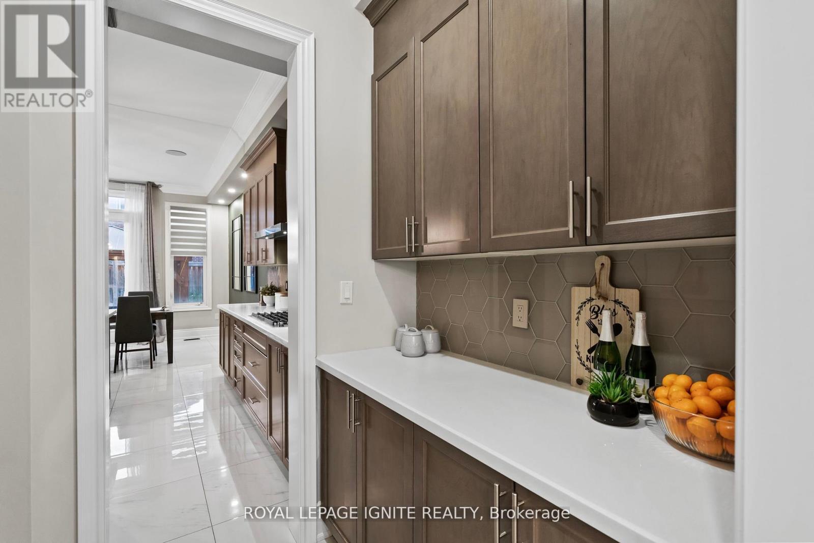 32 Lewis Avenue, Bradford West Gwillimbury (Bradford), Ontario  L3Z 0W9 - Photo 11 - N12488188