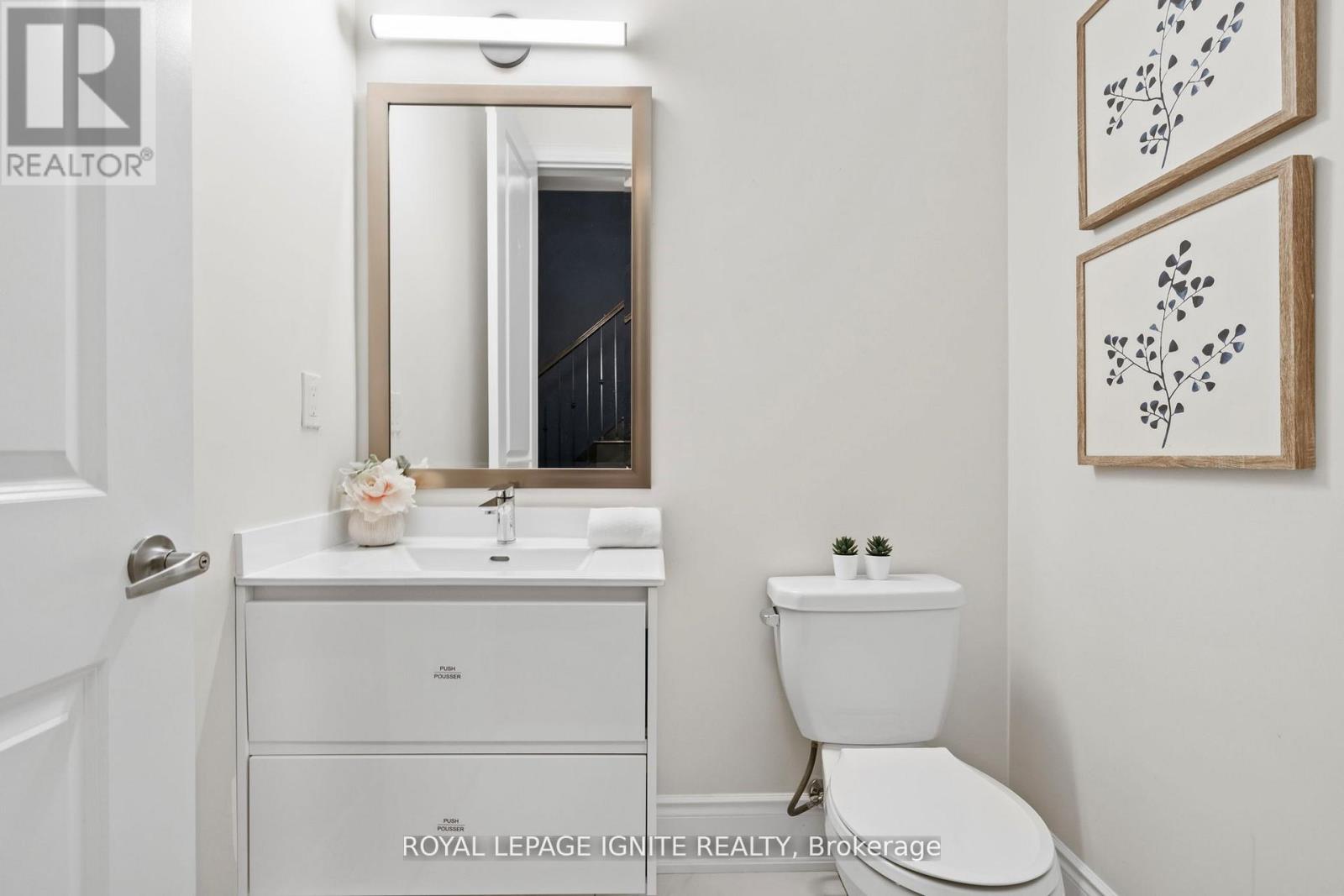 32 Lewis Avenue, Bradford West Gwillimbury (Bradford), Ontario  L3Z 0W9 - Photo 13 - N12488188