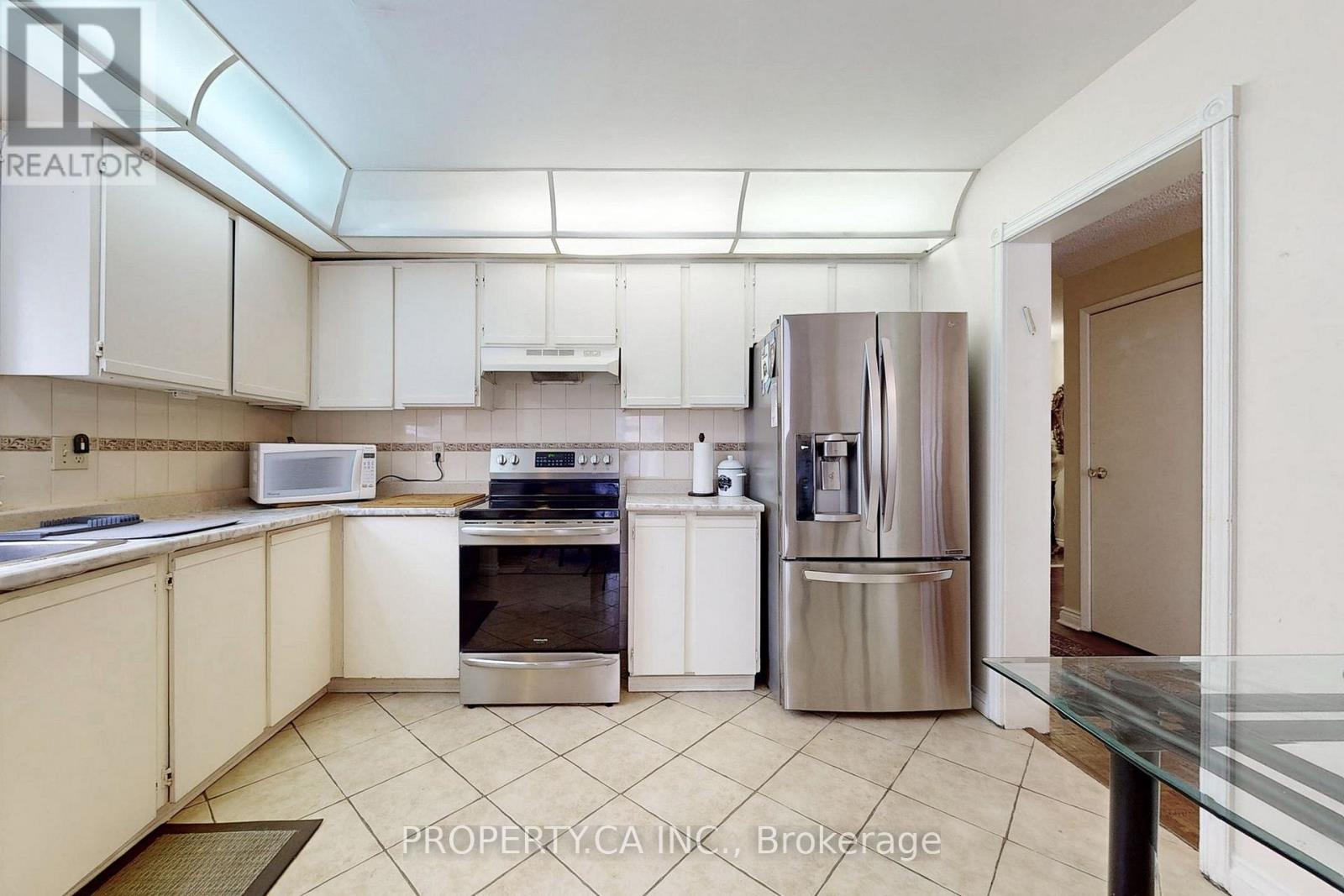 109 Lisa Crescent, Vaughan, Ontario  L4J 2N2 - Photo 11 - N12488190