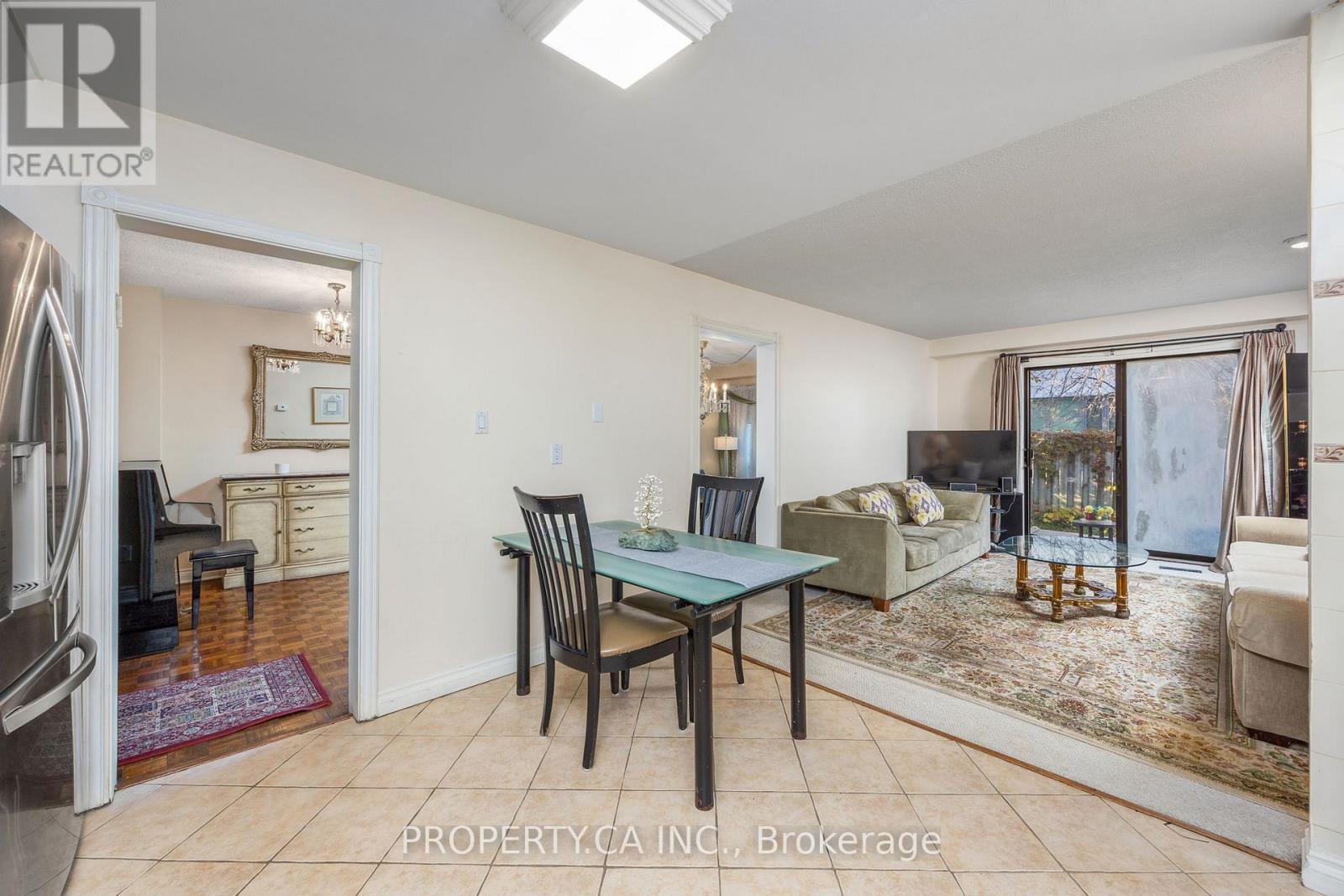 109 Lisa Crescent, Vaughan, Ontario  L4J 2N2 - Photo 6 - N12488190