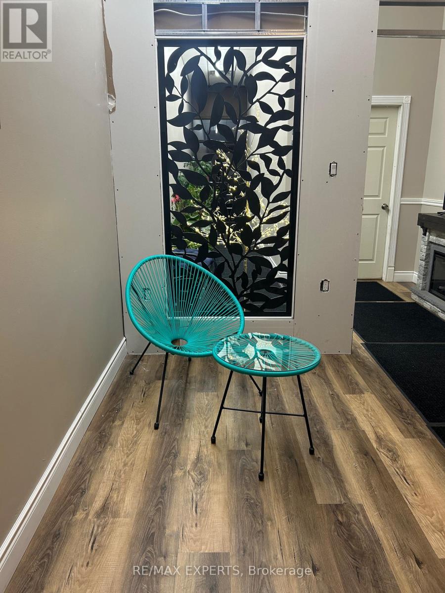 4b-1 - 2104 Highway 7 Highway, Vaughan, Ontario  L4K 2S9 - Photo 9 - N12488300