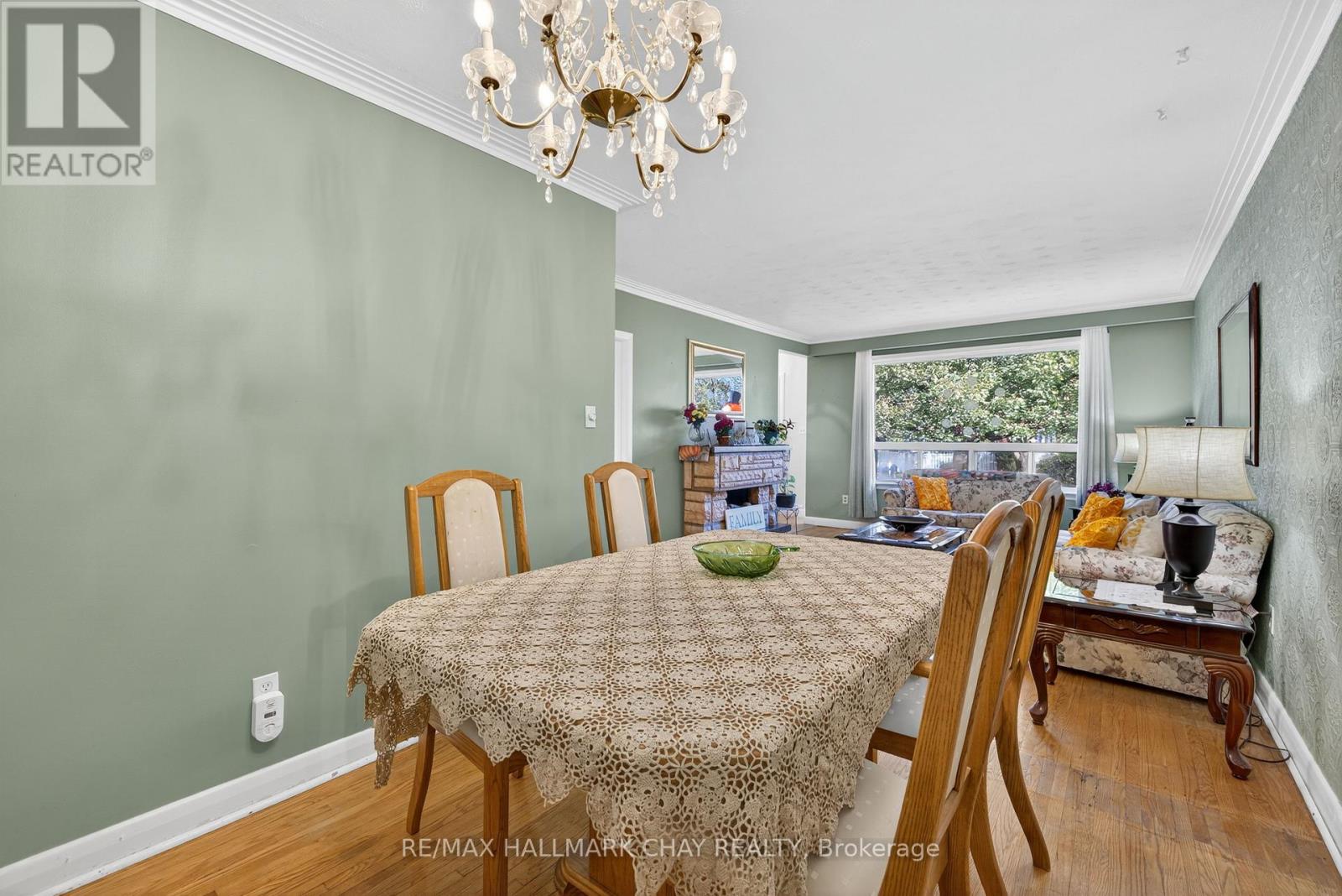 225 Elka Drive, Richmond Hill, Ontario  L4C 3A2 - Photo 14 - N12488324