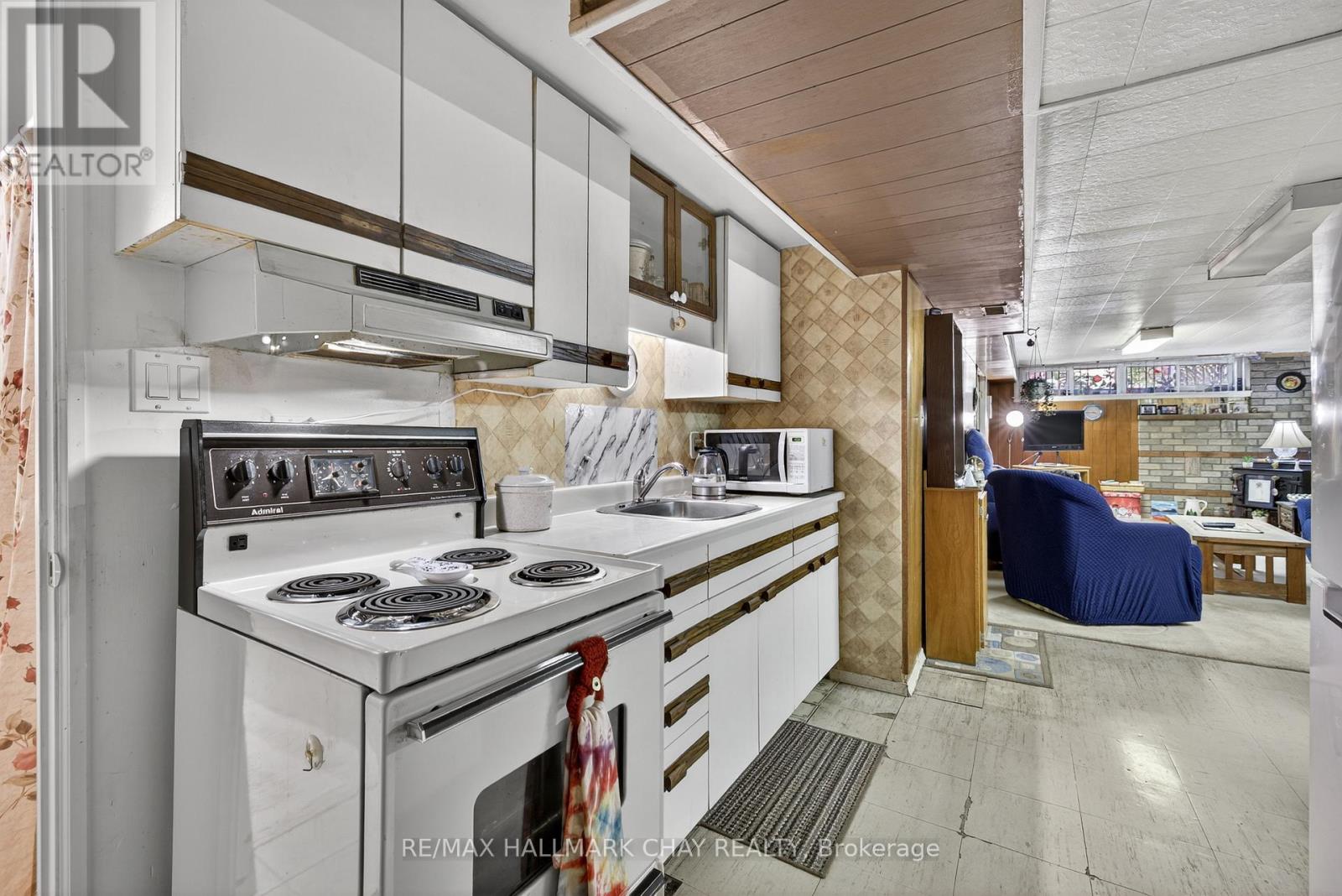 225 Elka Drive, Richmond Hill, Ontario  L4C 3A2 - Photo 30 - N12488324