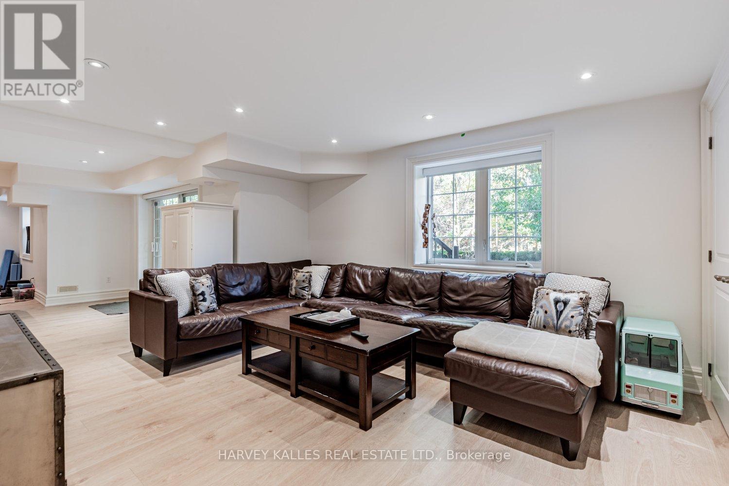 74 Rumsey Road, Vaughan, Ontario  L6A 4L8 - Photo 36 - N12488334