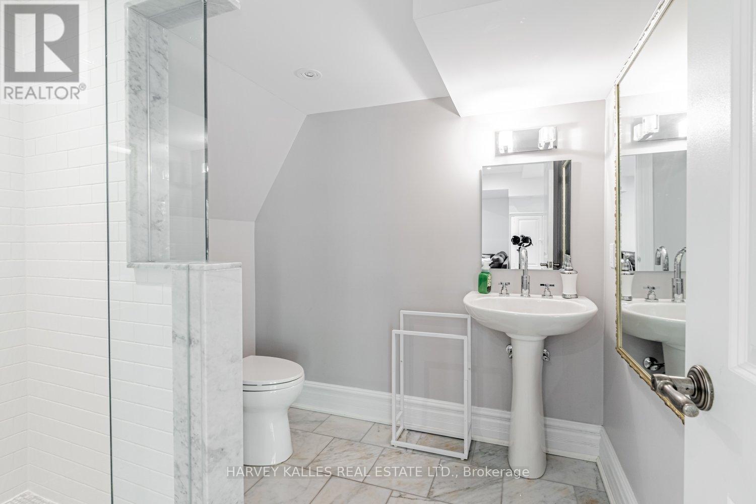 74 Rumsey Road, Vaughan, Ontario  L6A 4L8 - Photo 37 - N12488334