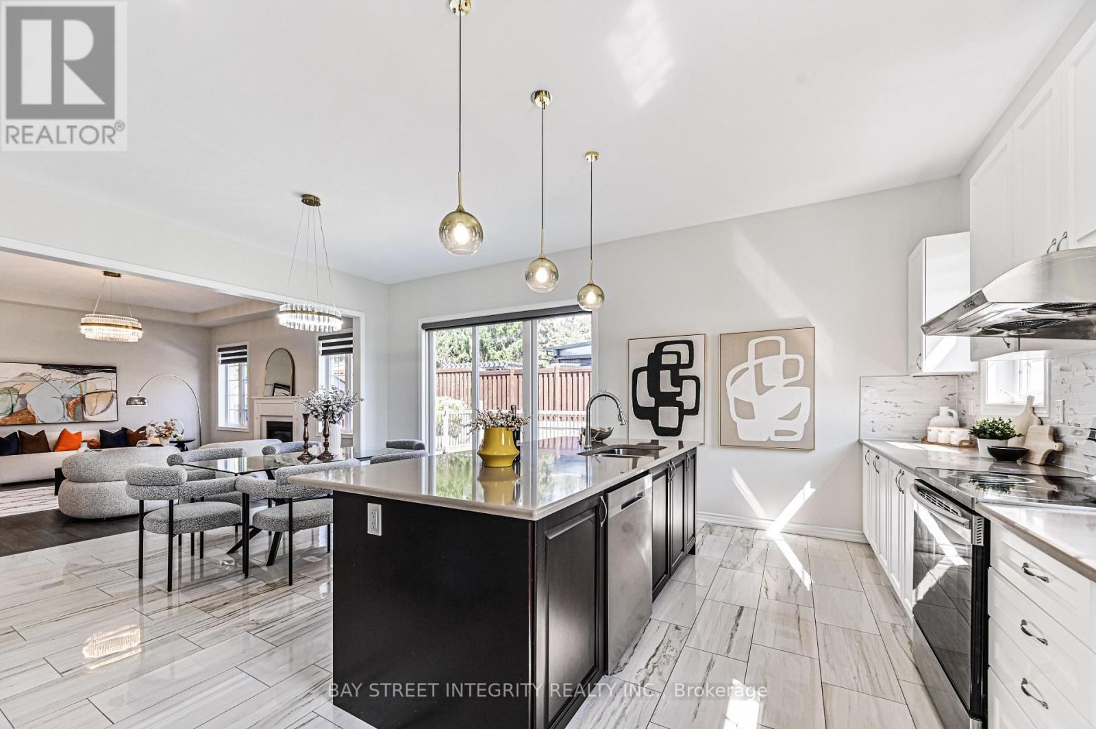 123 Mitchell Place, Newmarket, Ontario  L3Y 0E2 - Photo 18 - N12488418