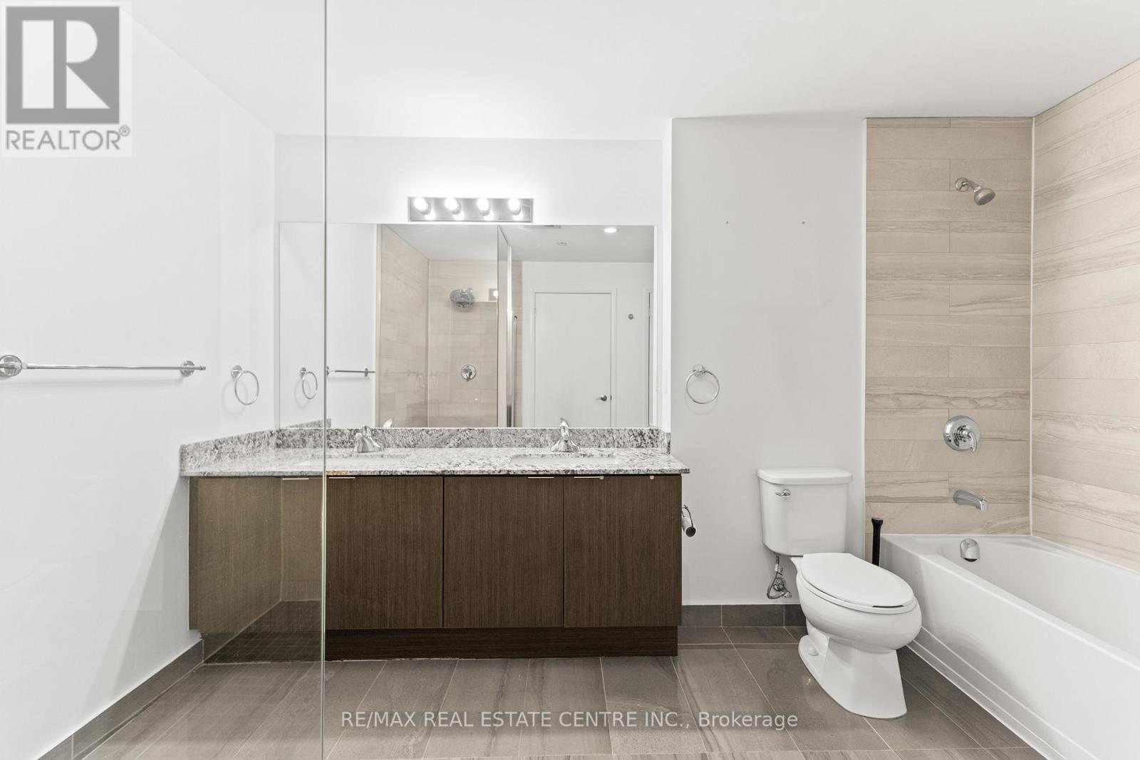 3004 - 2910 Highway 7 Road W, Vaughan, Ontario  L4K 0H8 - Photo 20 - N12488442