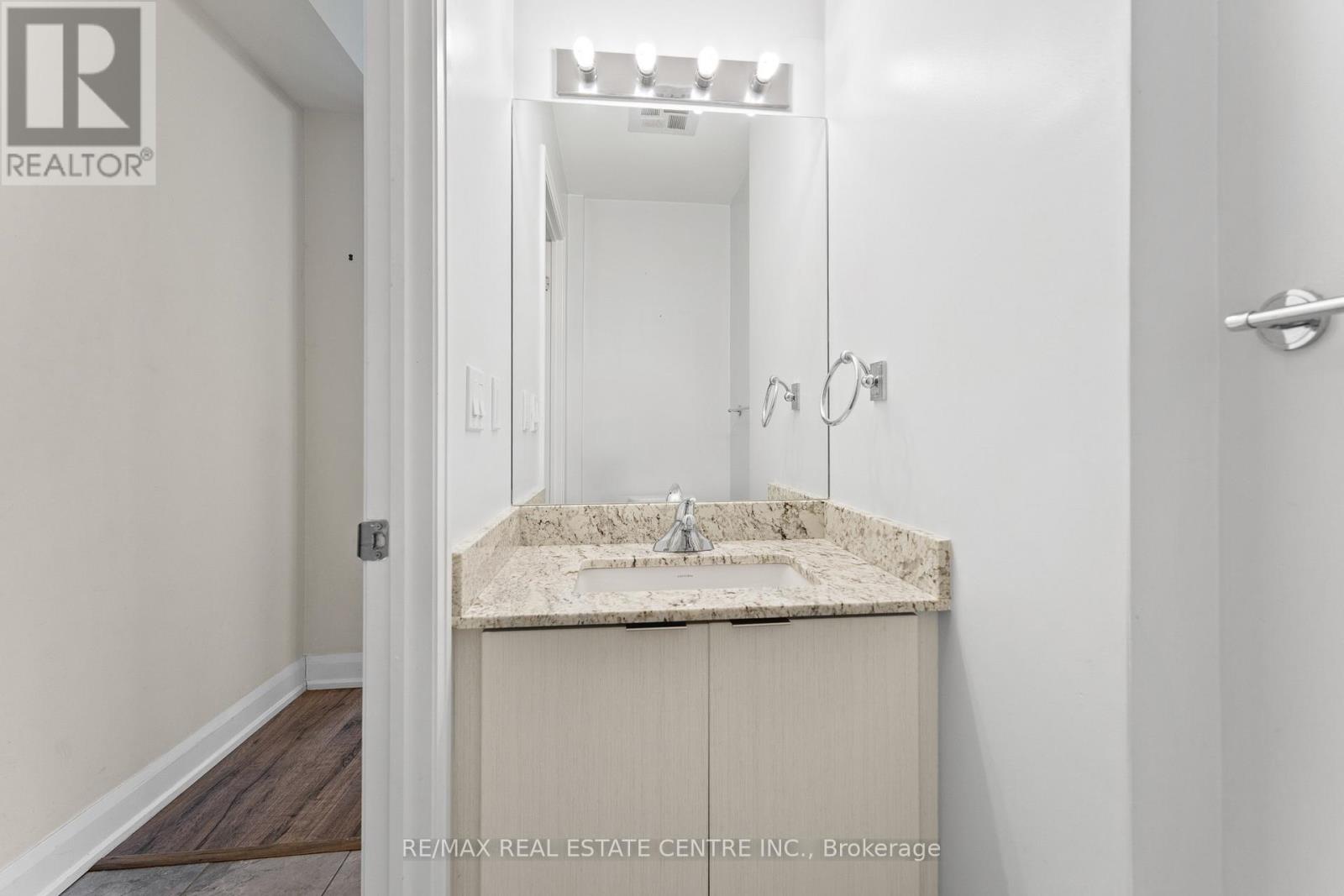 3004 - 2910 Highway 7 Road W, Vaughan, Ontario  L4K 0H8 - Photo 24 - N12488442