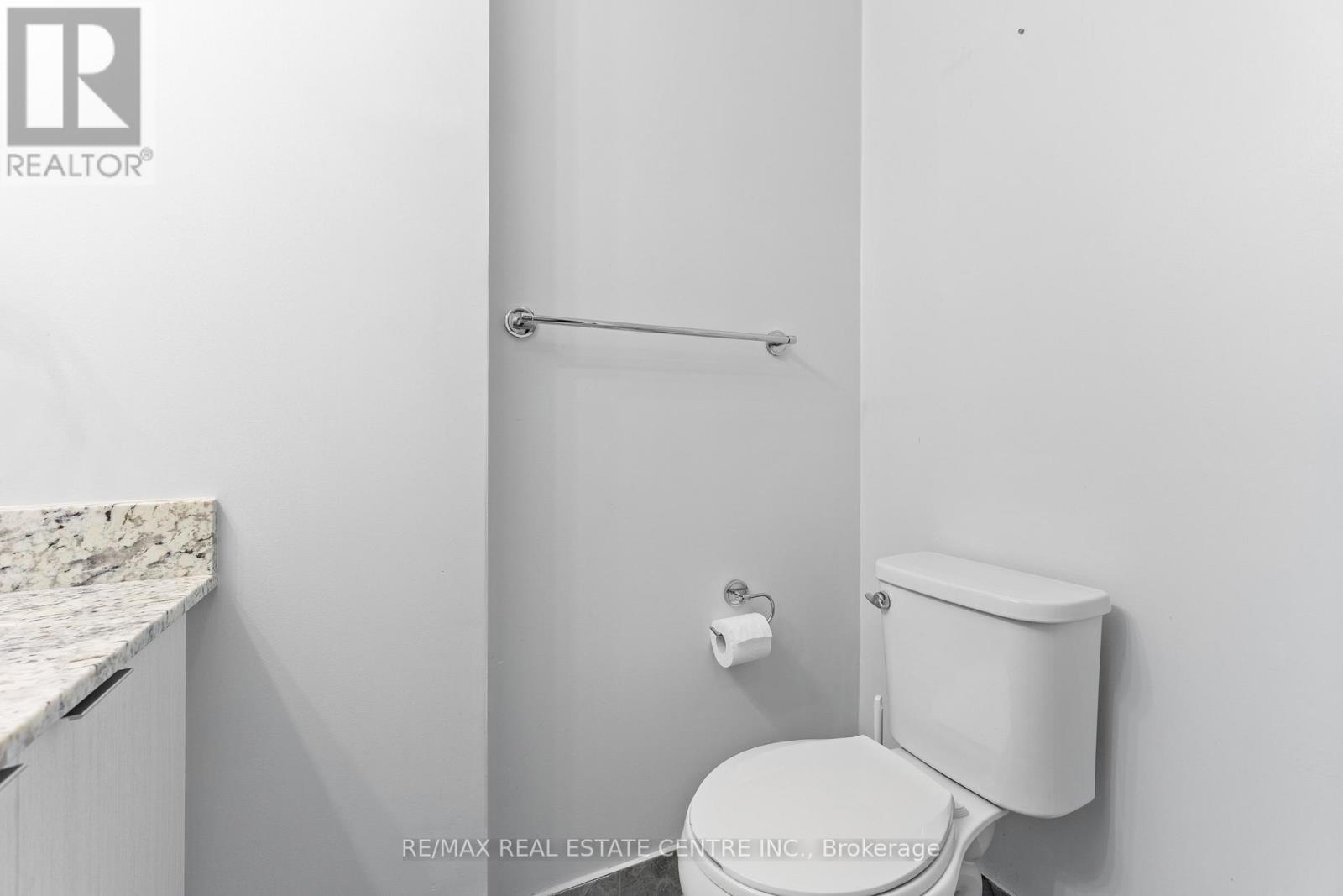 3004 - 2910 Highway 7 Road W, Vaughan, Ontario  L4K 0H8 - Photo 25 - N12488442