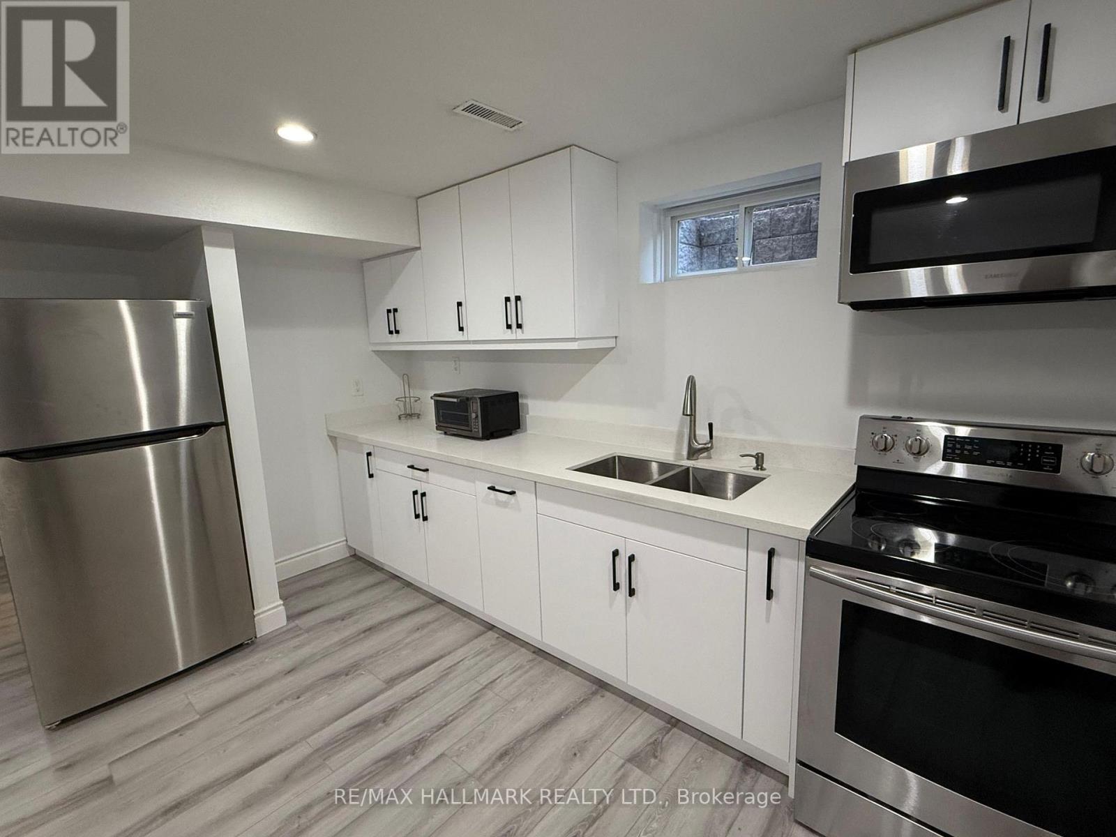 Basement - 60 Lund Street, Richmond Hill, Ontario  L4C 5V7 - Photo 6 - N12488490