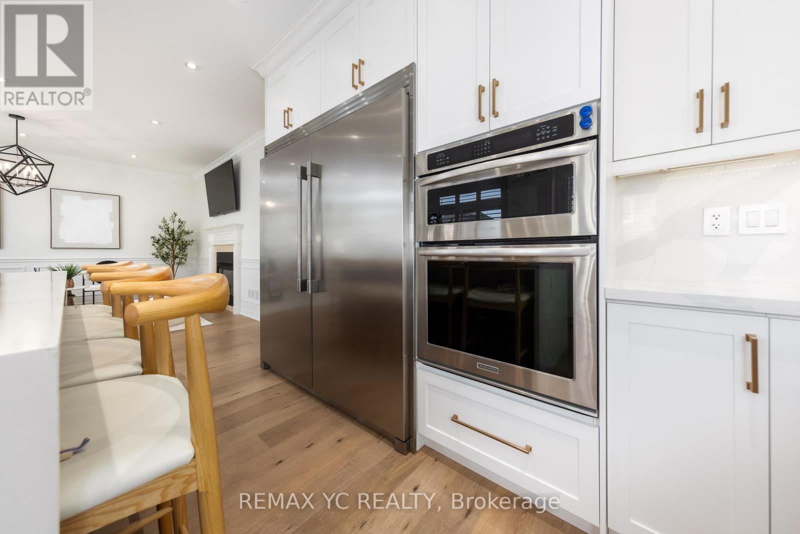 101 Oberfrick Avenue, Vaughan, Ontario  L6A 0N9 - Photo 14 - N12488614