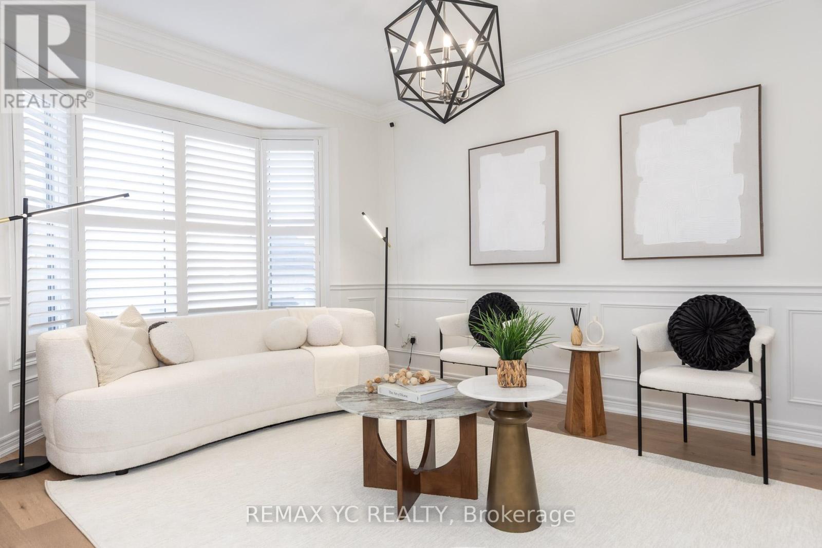 101 Oberfrick Avenue, Vaughan, Ontario  L6A 0N9 - Photo 19 - N12488614