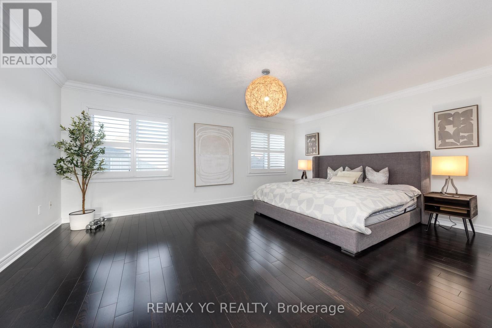 101 Oberfrick Avenue, Vaughan, Ontario  L6A 0N9 - Photo 33 - N12488614