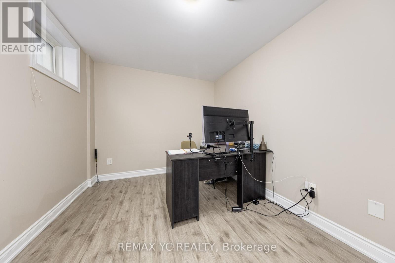 101 Oberfrick Avenue, Vaughan, Ontario  L6A 0N9 - Photo 42 - N12488614