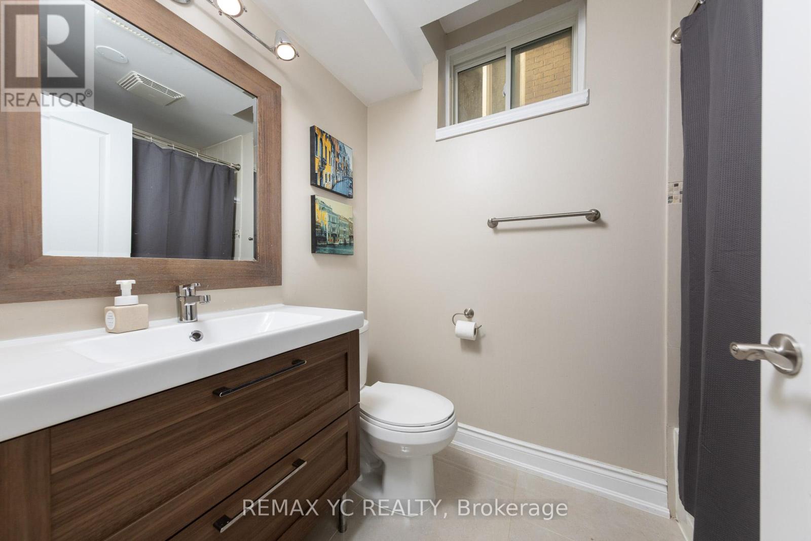 101 Oberfrick Avenue, Vaughan, Ontario  L6A 0N9 - Photo 43 - N12488614