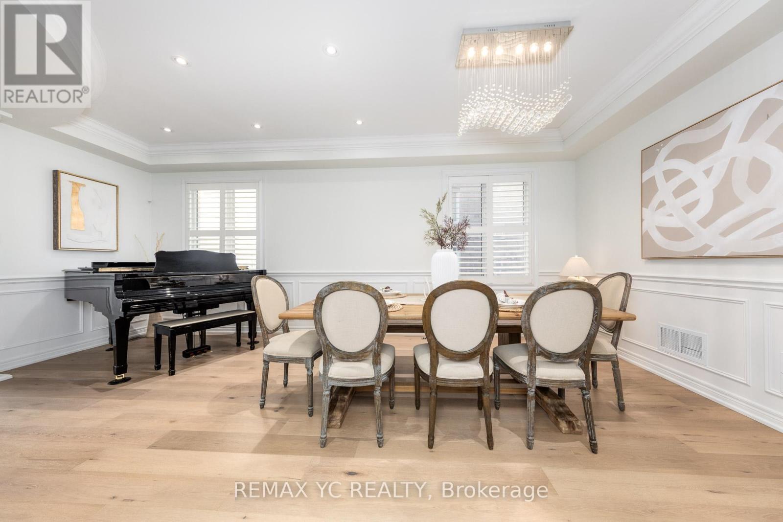 101 Oberfrick Avenue, Vaughan, Ontario  L6A 0N9 - Photo 8 - N12488614