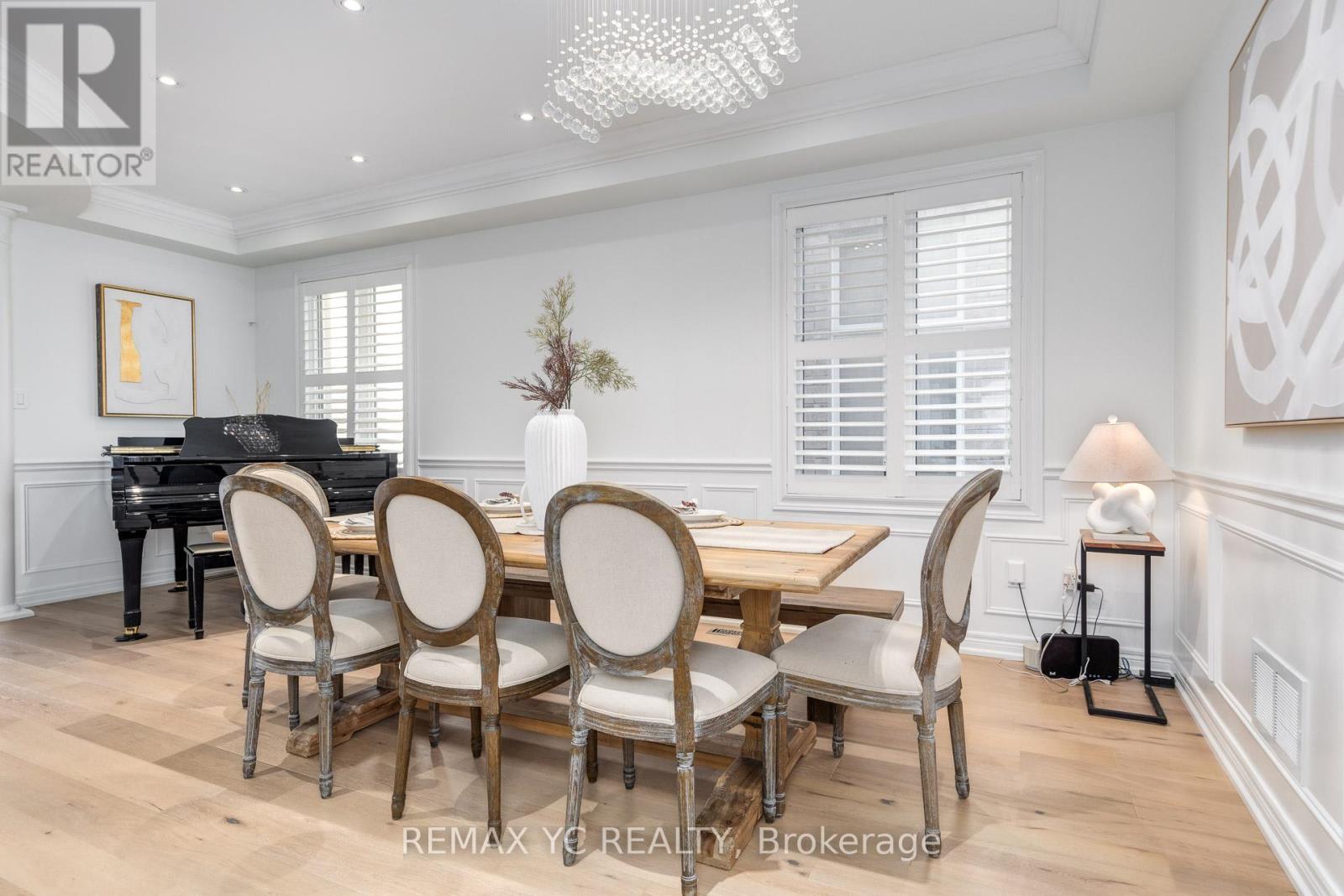 101 Oberfrick Avenue, Vaughan, Ontario  L6A 0N9 - Photo 9 - N12488614