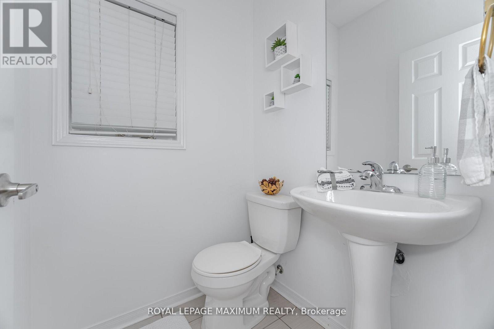 58 Gentile Circle, Vaughan, Ontario  L4H 1G4 - Photo 15 - N12488696