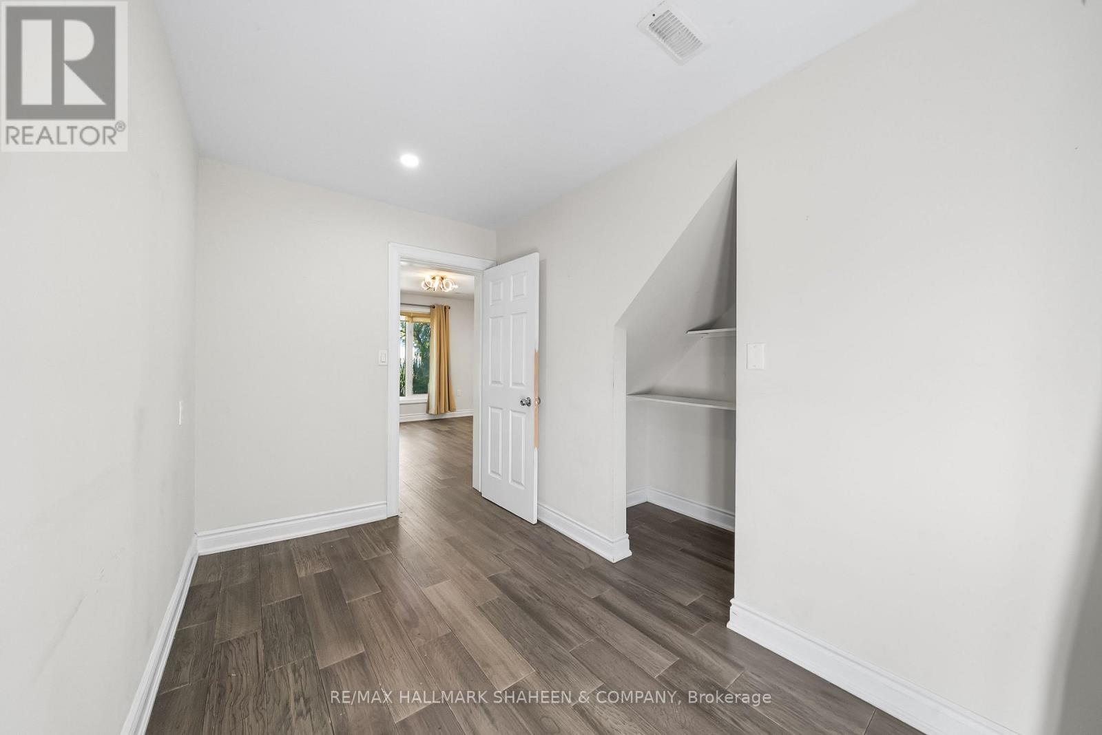 312 Terrace Drive, Georgina, Ontario  L4P 2Y8 - Photo 21 - N12488712