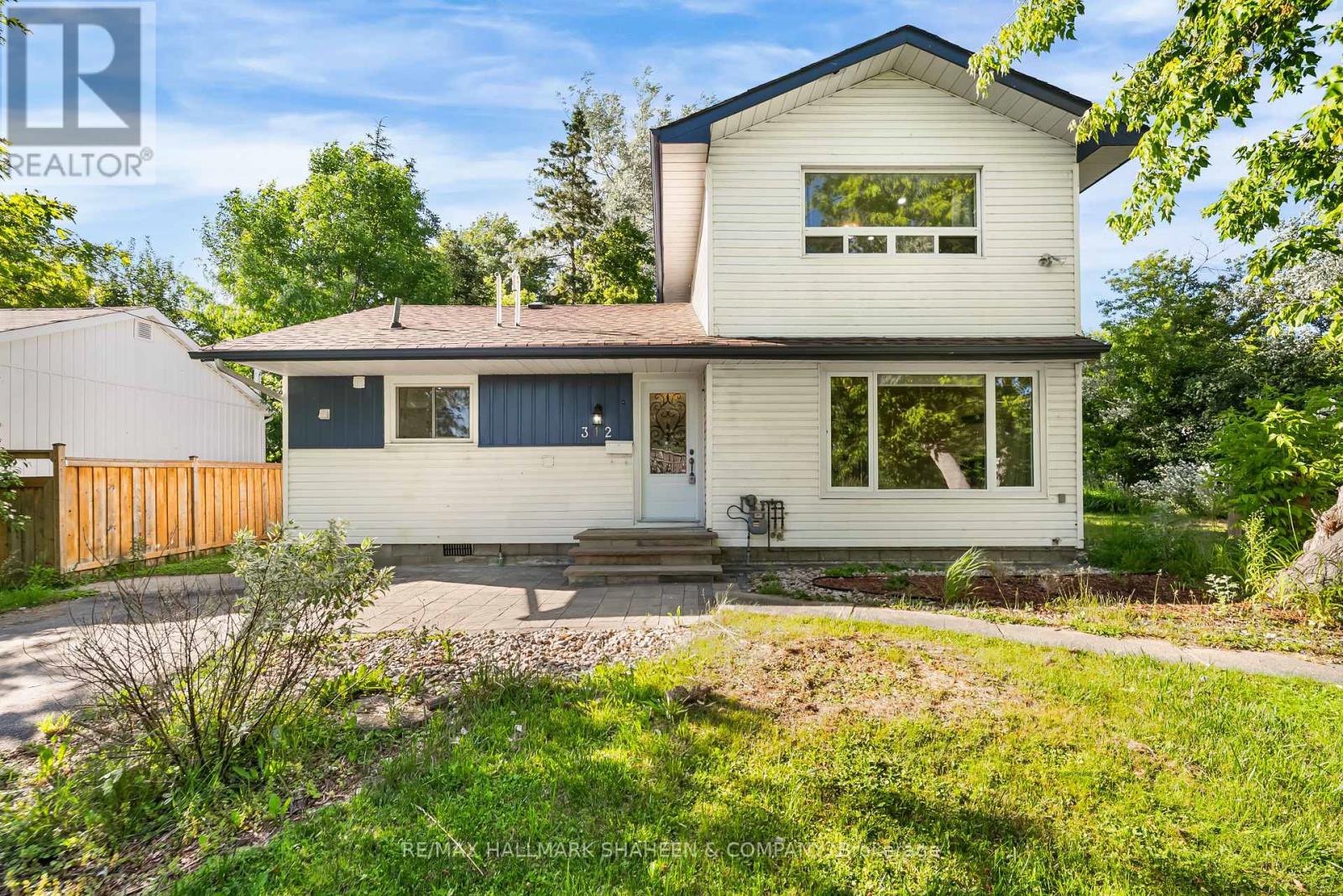 312 Terrace Drive, Georgina, Ontario  L4P 2Y8 - Photo 3 - N12488712