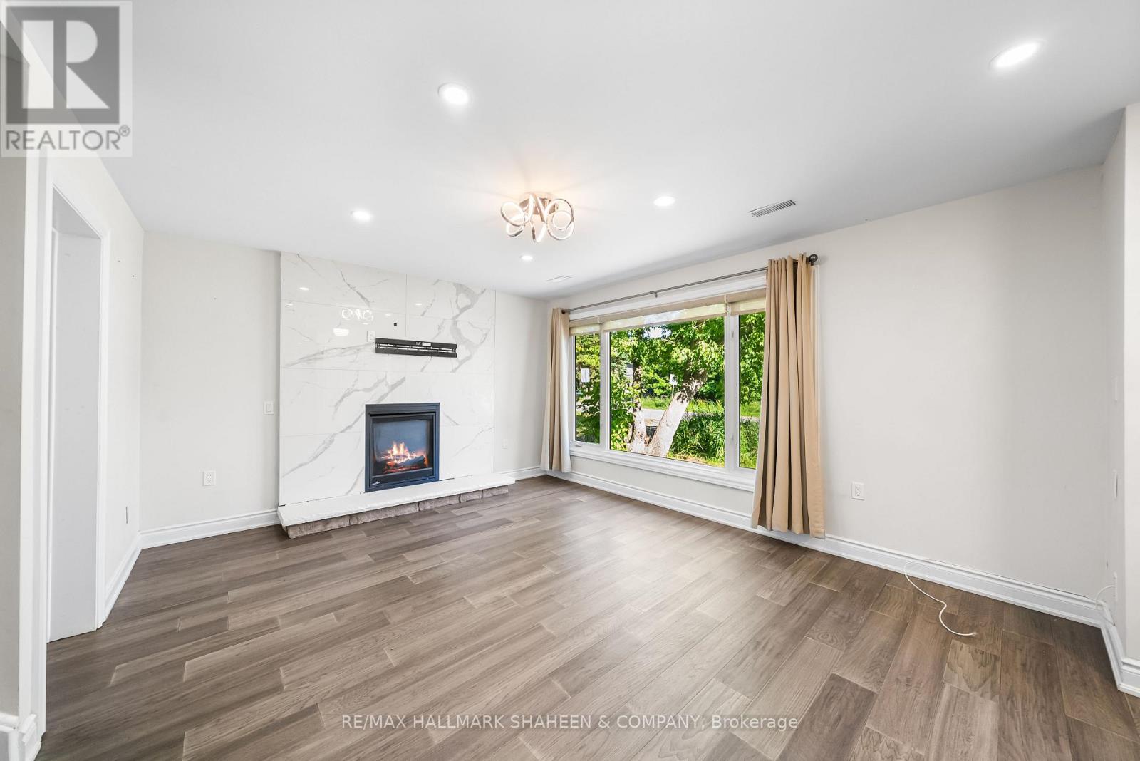 312 Terrace Drive, Georgina, Ontario  L4P 2Y8 - Photo 6 - N12488712