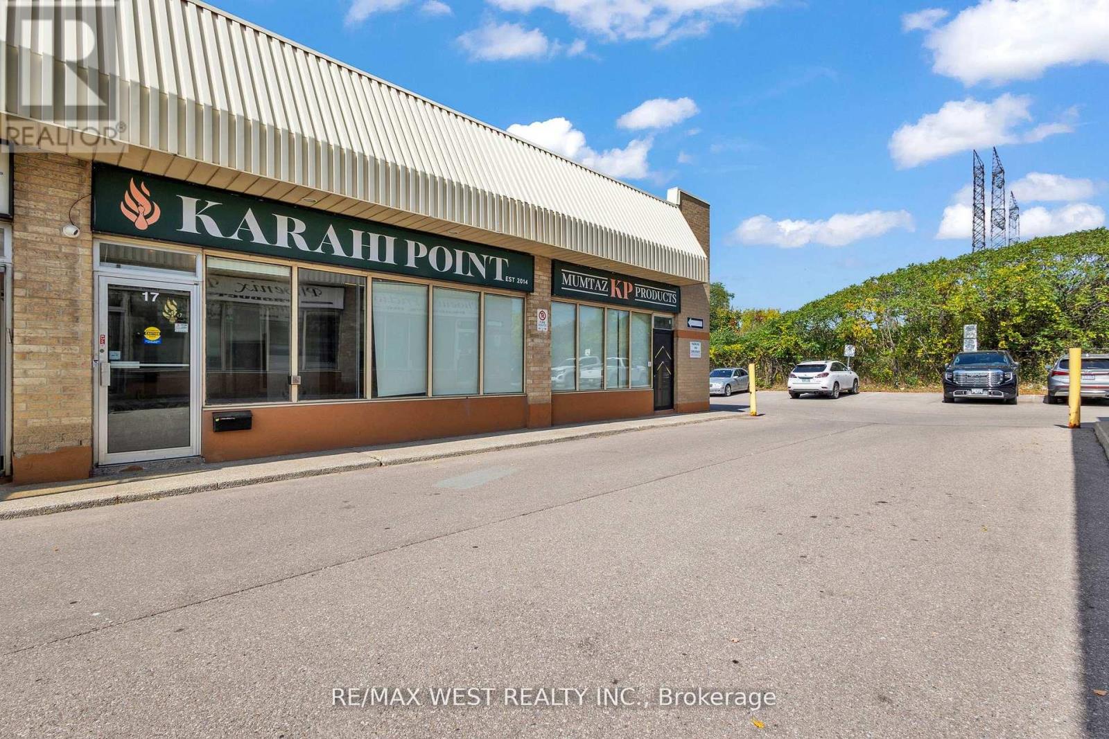 17&18 - 418 HANLAN ROAD, Vaughan, Ontario